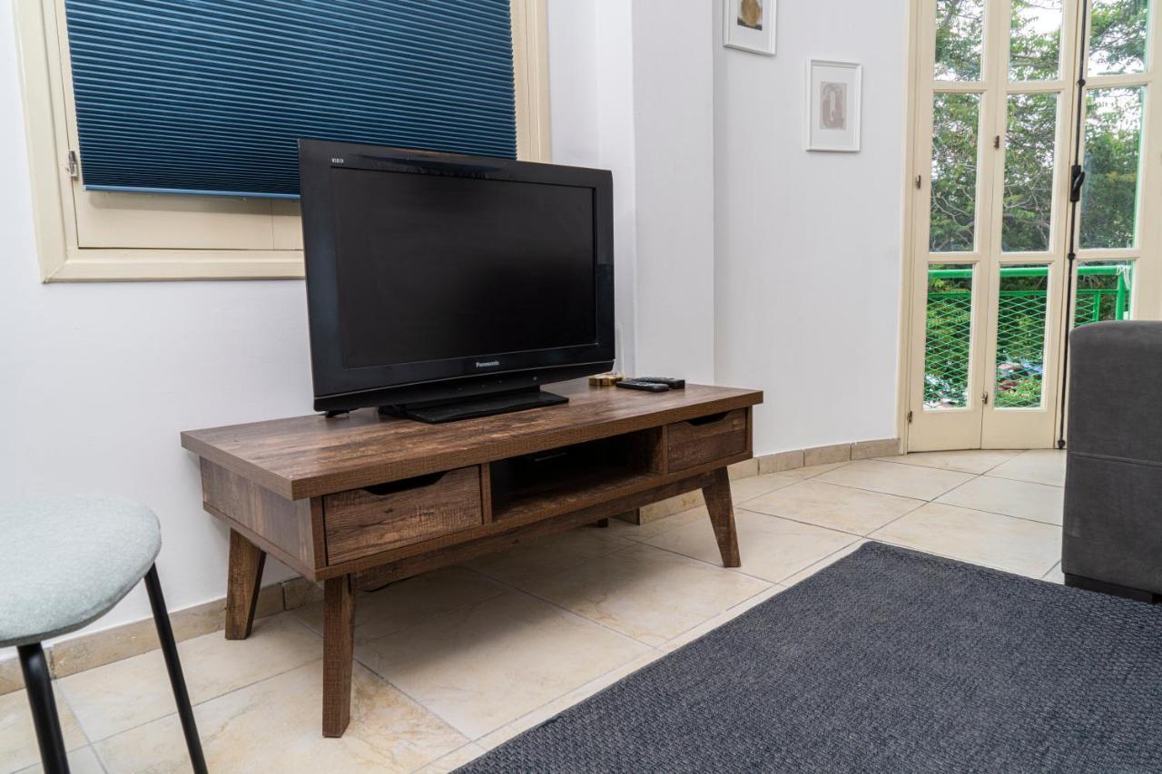 Private Room In Shared Flat Nicosia Kültér fotó