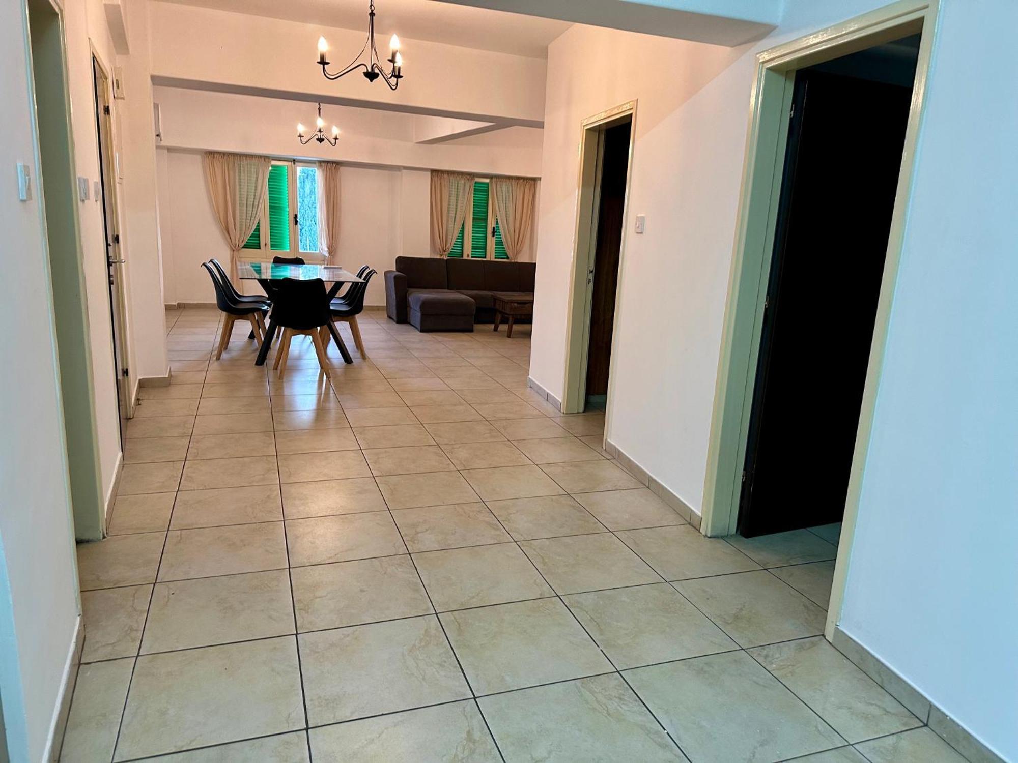 Private Room In Shared Flat Nicosia Kültér fotó